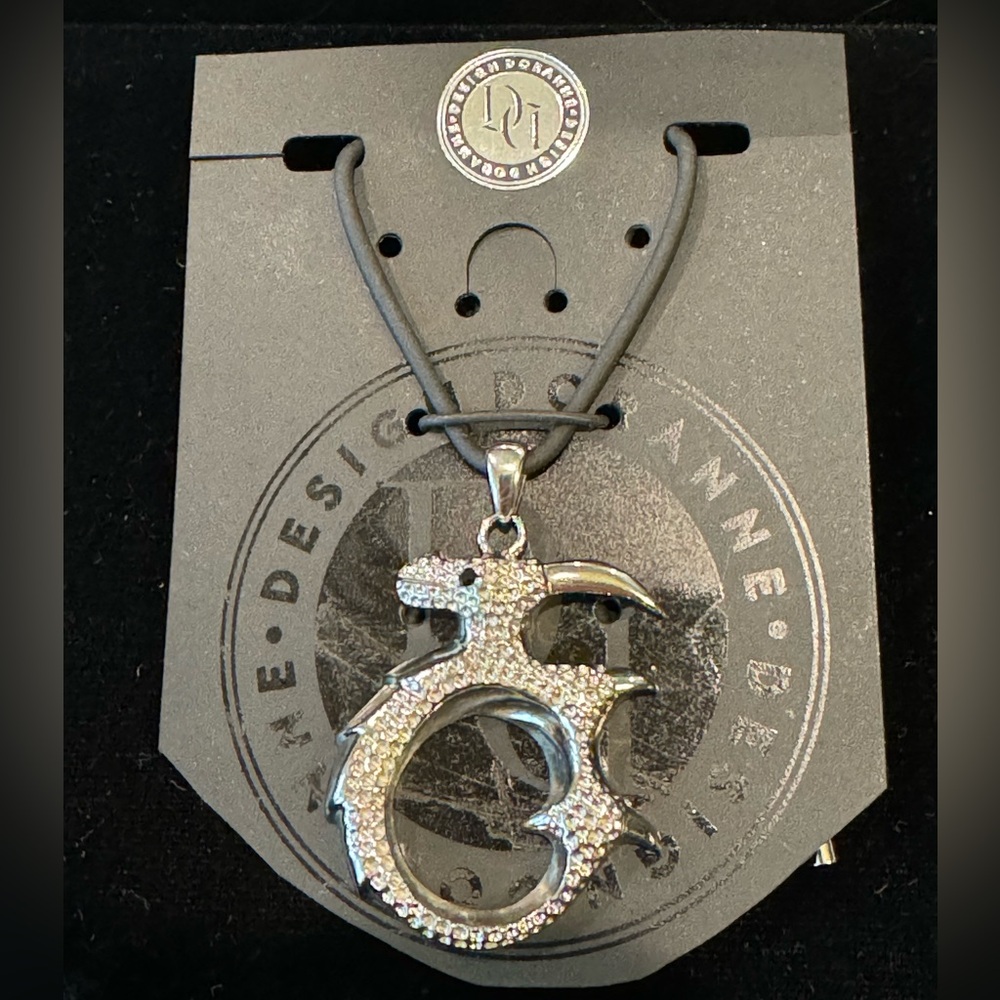 Design Doranne Stainless Steel Celtic Dragon Medallion
